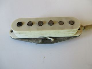 Vintage 1970s Fender Stratocaster Grey Bottom Pickup 5.  66 K 1972 1973