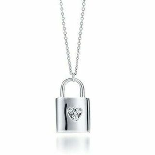Tiffany & Co.  Vintage 18k White Gold 3 Diamond Heart Lock Pendant Chain Necklace