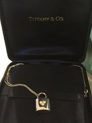 Tiffany & Co.  Vintage 18K White Gold 3 Diamond Heart Lock Pendant Chain Necklace 3