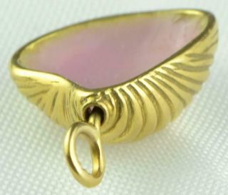 Vintage Tiffany & Co 18k Yellow Gold Pink Enamel Shell Pendant 6