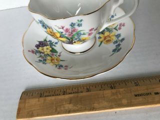 Pretty Spring Daffodils Queen Anne Tea Cup and Saucer Set Cond. 6