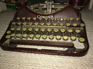 Vintage Smith Corona Model 4 Portable Typewriter Burgundy Made in USA RARE COLOR 8