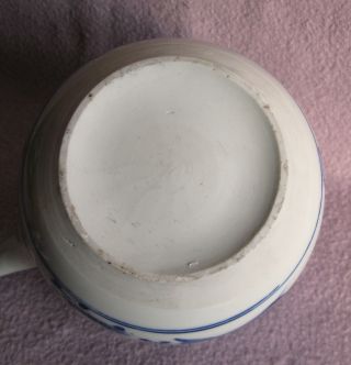 Vintage Antique Chinese Export 19th century Blue White Teapot 6