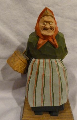 SWEDISH HAND CARVING - OLD LADY W/BASKET - NILS GUNNARSSON - 1945 - ARTIST SIGNED 8