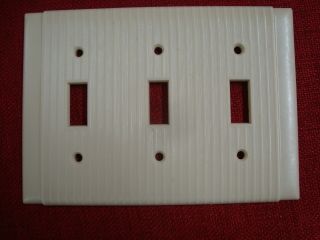 Vtg Uniline P&s Bakelite Triple Toggle Switch Plate Cover Ribbed Ivory
