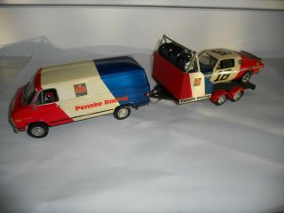 Nascar 1:24 Scale Assembled Plastic Van & Car Kits.  Penskie Racing.  Good Cond