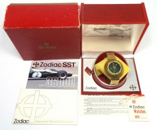 Vintage Zodiac Sst Astrographic Swiss Automatic Wristwatch 36,  000 Green Dial