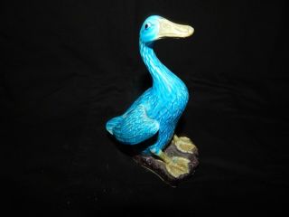 OLD 6” ANTIQUE CHINESE TUQUOISE GLAZED PORCELAIN DUCK FIGURINE. 2