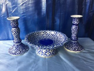 Vintage BLUE WILLOW Pedestal Bowl & Matching Candle Sticks RARE ▬ SET of 3 ❤️j8 4