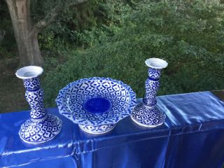 Vintage BLUE WILLOW Pedestal Bowl & Matching Candle Sticks RARE ▬ SET of 3 ❤️j8 7