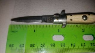 VINTAGE DIMINUTIVE ITALIAN CLASSIC STYLE KNIFE ONLY 4 INCHES OPEN 2