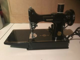 Vintage Singer Feather Weight Sewing Machine 3 - 120 W Case Pedal Work