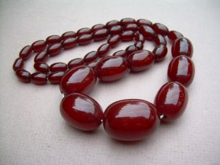 Antique Art Deco Cherry Amber Bakelite Bead Necklace 60.  67 grams. 2