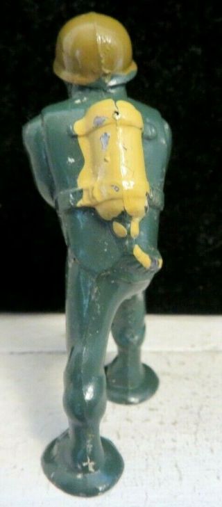 Barclay Lead Toy Pod Foot Soldier Flame Thrower In Green B - 262 Paint 4