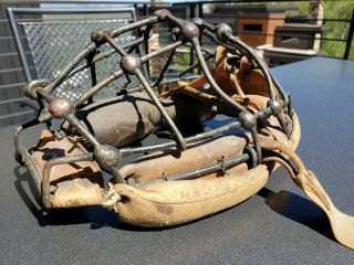Antique 1912 Spalding Catcher ' s Mask Model 6 - 0 