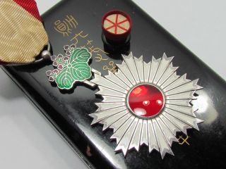 Antique Japanese Order Of The Rising Sun Medal Silver Badge Japan Pre Ww2 Meiji