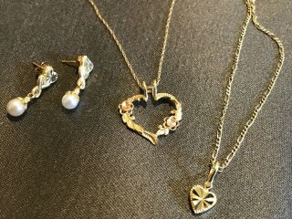 Beverly Hills Gold 14k Set: Bracelet,  Pendant Necklace,  Pearl Dangle Earrings