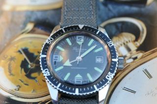 Vintage Collectable 1960s Bercona Swiss Mechanical Skin Diver Mens Wristwatch.