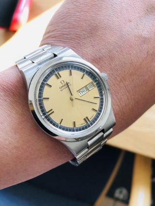 Vintage Omega Geneve Day Date Automatic Watch / Unusual Dial