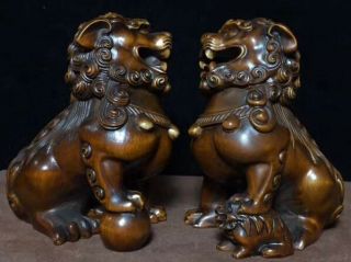 Delicate Handwork Ancient Old Boxwood Carve Mighty Lion One Pair Exorcism Statue 3