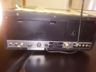 Vintage Realistic DX - 302 Quartz Synthesized Communications Receiver AC Battery 2