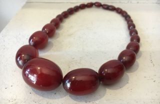 Vintage Art Deco Cherry Amber Bakelite Bead Necklace 46 Grams 42 Cm