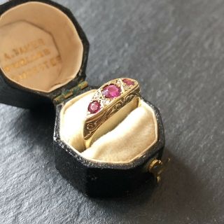 Antique Victorian 18 Karat Gold Ruby & Diamond Ring 3