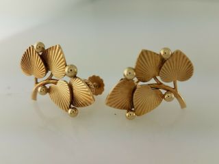 Wonderful Vintage 14k Gold Tiffany & Co Earrings Retro Design W/ Hearts Leaves