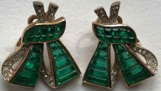 Impressive Vintage Trifari Faux Emerald & Diamond Clip On Earrings.