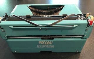 Vintage Royal Quiet Deluxe Portable Typewriter in Turquoise - & 4