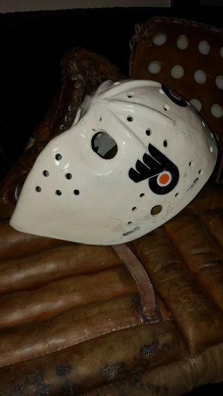 Vintage real fibreglass goalie mask 2