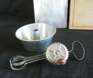 Vintage 1950 ' s Toy Aluminum Child ' s Bake Set - Pans Cookie Cutters Beater & More 6
