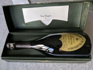 1998 Vintage Dom Perignon Brut Box With Champagne