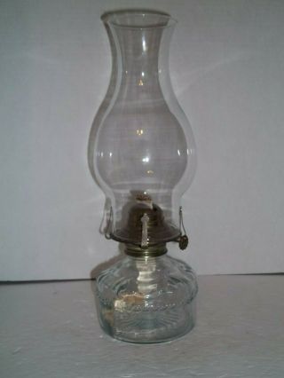 Antique Pressed Glass Eagle Oil Lamp Brass Lamplight Wick Holder Curved Chimney