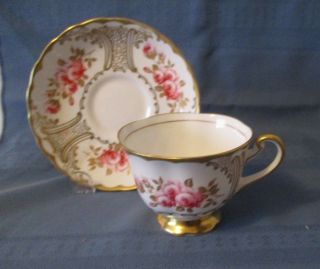 Royal Chelsea Cup & Saucer Groups Of Small Pink Roses Heavy Gold Cond