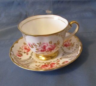 ROYAL CHELSEA CUP & SAUCER GROUPS OF SMALL PINK ROSES HEAVY GOLD COND 2