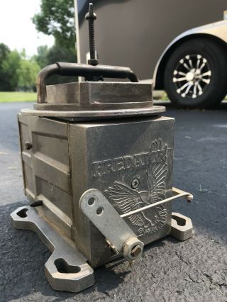 Vintage Predator Performance Carburetor