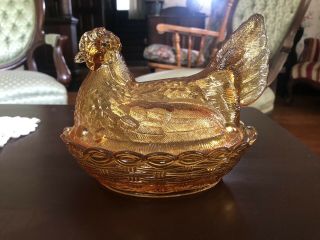 Vintage Glass Amber/brown Hen On Nest Dish
