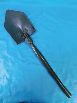 WW 2,  U.  S.  M - 43 Entrenching Tool with Cover 1943 2