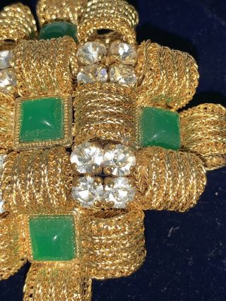 VINTAGE COUTURE CHRISTIAN DIOR GOLD PLATE Jade And Rhinestone BROOCH 1968 5