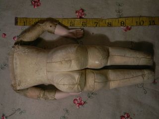 FRENCH BRU TYPE KID LEATHER BODY W/BISQUE FOREARMS MISSING PLATE 3