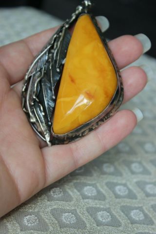 Antique 52gr Butterscotch Egg Yolk Natural Amber Pendant Vintage Silver 2