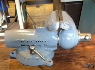Vintage Scarce 31/2 " Jaws Size Wilton Cadet Bullet Vise Double Swivel Base.