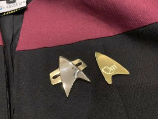 ANOVOS STAR TREK Voyager - Command Burgundy Uniform Tunic (M),  QMX Communicator 9