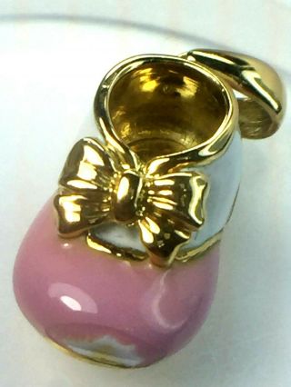 Lovely Heavy 18k Yellow Gold White & Pink Enamels Mary Jane Shoe.  9.  0gm.