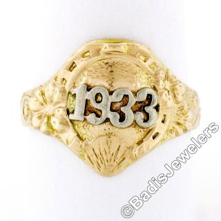 Antique 14K Two Tone Gold Detailed Textured Claddagh w/ Floral 1933 Date Ring 4