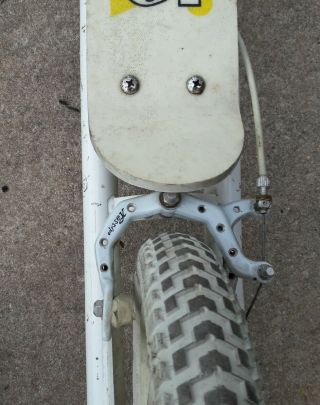 Vintage 80 ' s GT Zoot Scoot - scooter w/ Odyssey Gyro Brakes BMX Old School White 10