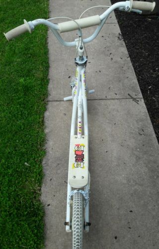 Vintage 80 ' s GT Zoot Scoot - scooter w/ Odyssey Gyro Brakes BMX Old School White 8