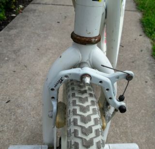 Vintage 80 ' s GT Zoot Scoot - scooter w/ Odyssey Gyro Brakes BMX Old School White 9