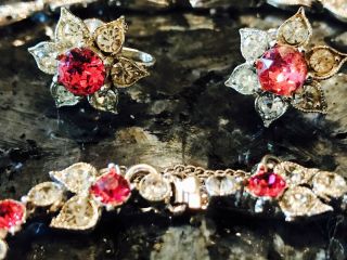 Signed BOGOFF Pink&Clear Rhinestone Flower Necklace Bracelet Earing Parure Set 4